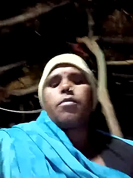 Snapshot of Janvi_tv chatting on November 8, 1:22 pm Janvi tv online show from November 8, 1:22 pm