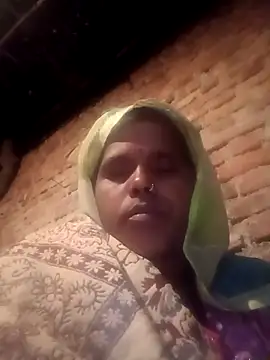 Snapshot of Janvi_tv chatting on December 15, 3:05 pm Janvi tv online show from December 15, 3:05 pm