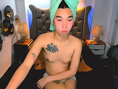 Snapshot of Yourdreamgoddess chatting on July 12, 3:47 pm Yourdreamgoddess online show from July 12, 3:47 pm