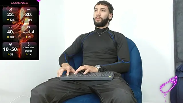 Snapshot of angel_kyrozz chatting on November 15, 7:10 pm angel kyrozz online show from November 15, 7:10 pm