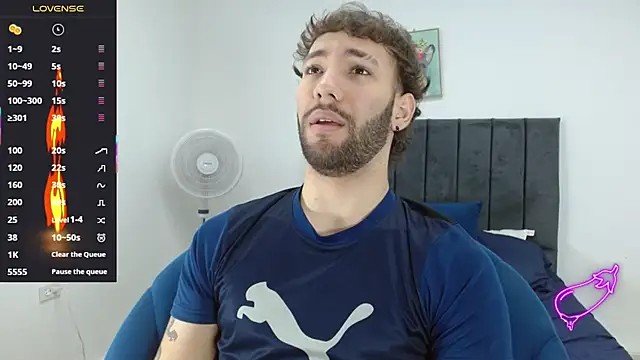 angel kyrozz online show from January 11, 7:08 pm