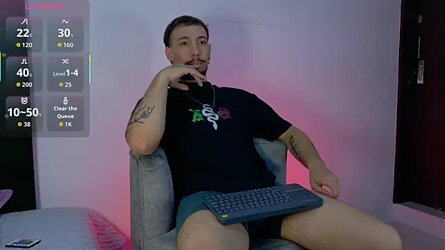 Snapshot of angel_kyrozz chatting on May 20, 6:47 pm angel kyrozz online show from May 20, 6:47 pm