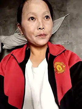 Snapshot of sumaybae chatting on October 24, 4:42 am sumaybae online show from October 24, 4:42 am