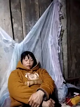 sumaybae online show from February 9, 9:08 pm