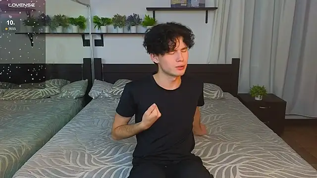 Cute Mike online show from November 18, 4:55 pm