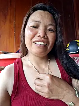 Snapshot of miomio-12 chatting on May 16, 8:44 am miomio-12 online show from May 16, 8:44 am