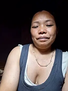 Snapshot of miomio-12 chatting on June 14, 2:30 pm miomio-12 online show from June 14, 2:30 pm
