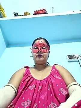 misti02 online show from October 8, 4:48 pm