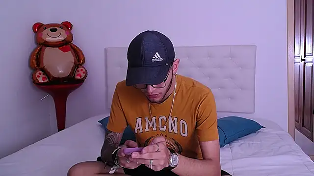 cock fox online show from October 8, 7:22 pm