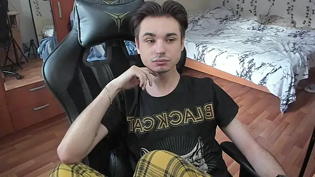 twink boysss online show from October 21, 11:33 am