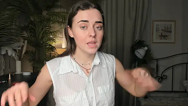 Snapshot of ThelmaJusto chatting on November 8, 2:17 pm ThelmaJusto online show from November 8, 2:17 pm