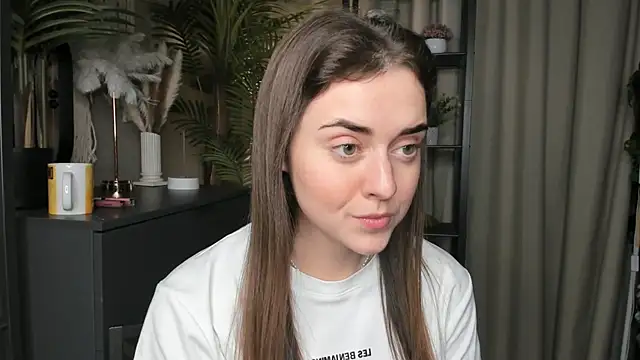 Snapshot of ThelmaJusto chatting on November 9, 2:37 pm ThelmaJusto online show from November 9, 2:37 pm