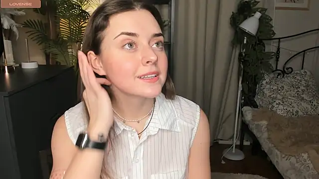 Snapshot of ThelmaJusto chatting on December 5, 3:41 pm ThelmaJusto online show from December 5, 3:41 pm