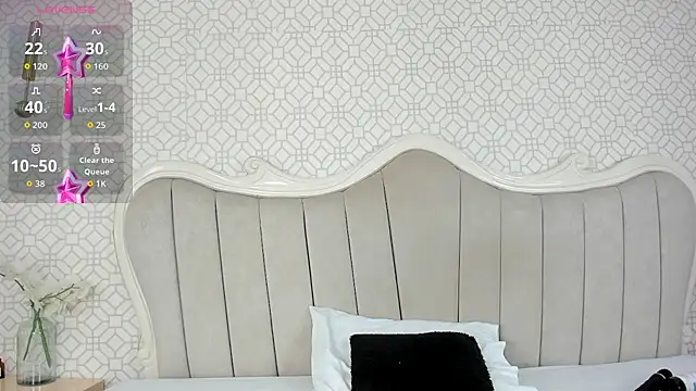 MarcelaCortes online show from February 27, 9:15 pm