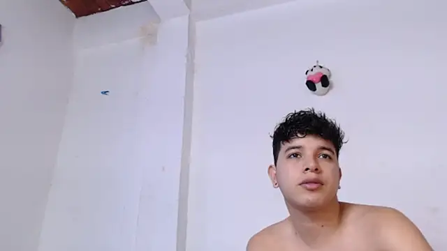 Dominic king7 online show from October 19, 9:15 pm