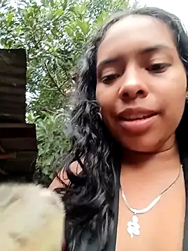 Snapshot of Amayavaldes chatting on November 18, 10:36 pm Amayavaldes online show from November 18, 10:36 pm