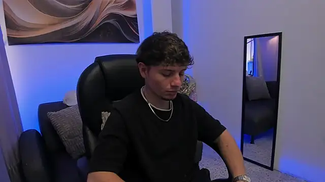 Leoo Miller online show from February 20, 4:31 am