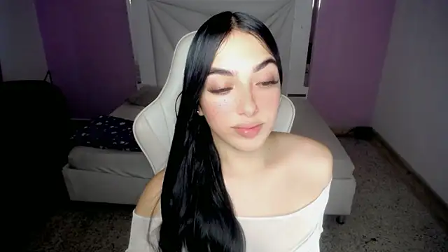 cielooo  online show from November 7, 8:42 pm