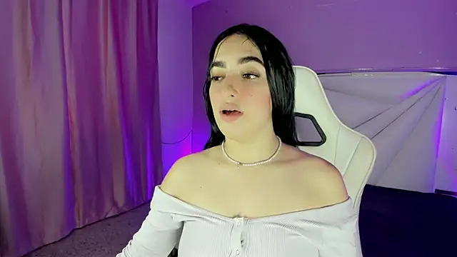 cielooo  online show from November 22, 8:41 pm