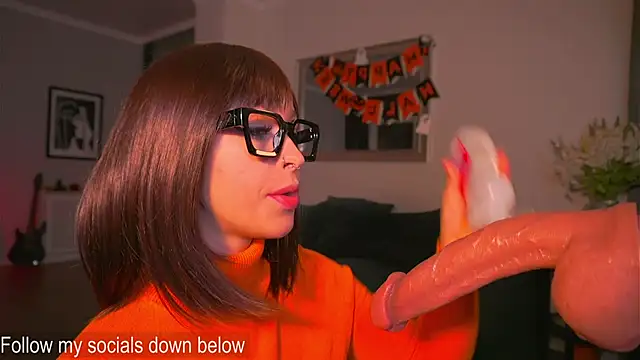 Snapshot of karolineneuer_ chatting on October 30, 12:12 am karolineneuer online show from October 30, 12:12 am