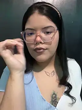 GabrielleMarsh1 online show from October 24, 2:41 am