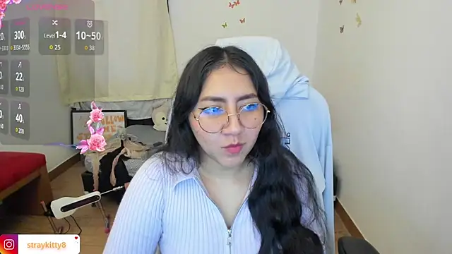 LoveLyy- online show from November 7, 2:17 pm