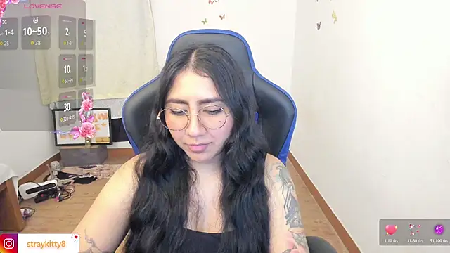 LoveLyy- online show from July 10, 12:04 am