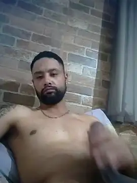 Snapshot of wellpauduro1994 chatting on October 6, 2:20 am wellpauduro1994 online show from October 6, 2:20 am