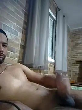 Snapshot of wellpauduro1994 chatting on October 8, 1:47 am wellpauduro1994 online show from October 8, 1:47 am