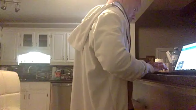 Muscledick40 online show from February 3, 6:40 am