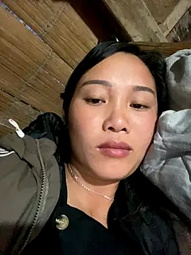 Snapshot of Pii_x chatting on November 18, 1:11 am Pii x online show from November 18, 1:11 am