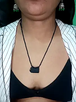 Rashmi 011 online show from November 27, 11:34 am