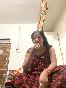 Snapshot of Sapnahot34 chatting on November 27, 5:42 am Sapnahot34 online show from November 27, 5:42 am