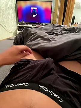 Snapshot of DirtyKazak chatting on October 6, 1:52 pm DirtyKazak online show from October 6, 1:52 pm