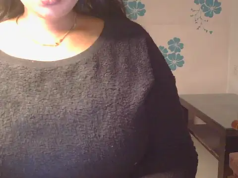 Snapshot of Meadow_rain1 chatting on November 13, 6:18 pm Meadow rain1 online show from November 13, 6:18 pm