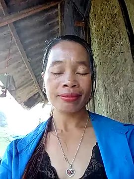 Snapshot of chieu_xinh chatting on October 9, 3:15 am chieu xinh online show from October 9, 3:15 am