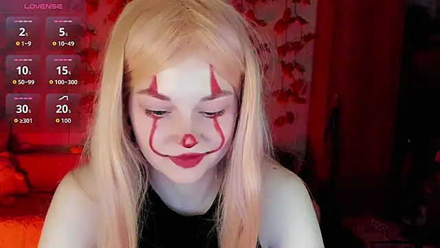 HoneyDazzle online show from October 18, 8:09 pm