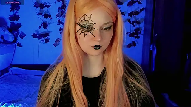 HoneyDazzle online show from October 19, 6:19 pm