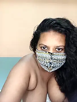 Snapshot of Mallika-collage chatting on May 29, 11:14 pm Mallika-collage online show from May 29, 11:14 pm