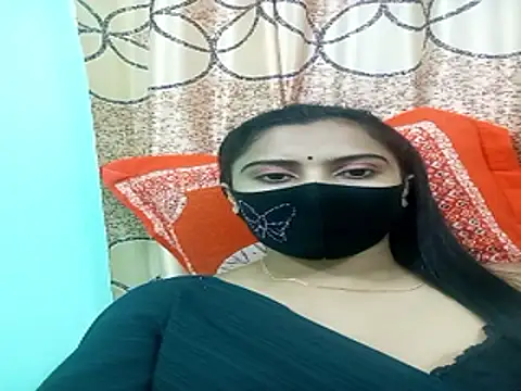 daisy-03 online show from November 12, 9:14 pm