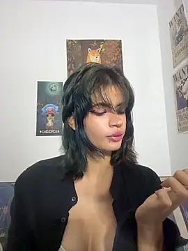 sukulaurens online show from May 30, 4:09 am