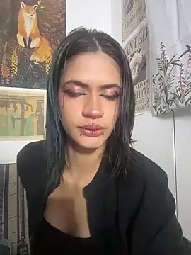 sukulaurens online show from June 6, 2:05 am