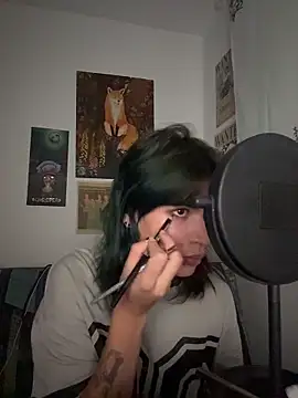 sukulaurens online show from June 14, 7:54 am