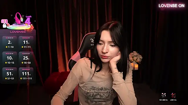 Snapshot of Trix_Void chatting on October 28, 10:08 am Trix Void online show from October 28, 10:08 am