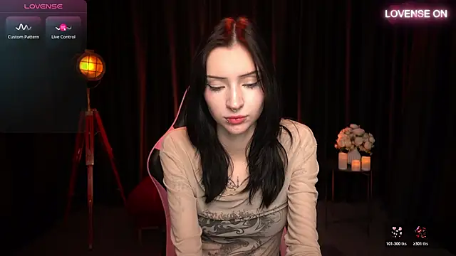 Snapshot of Trix_Void chatting on November 17, 9:48 am Trix Void online show from November 17, 9:48 am