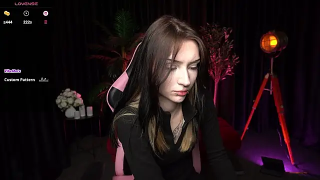 Trix Void online show from March 3, 10:32 am