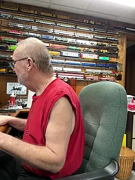 Jcaspen online show from April 28, 12:54 pm