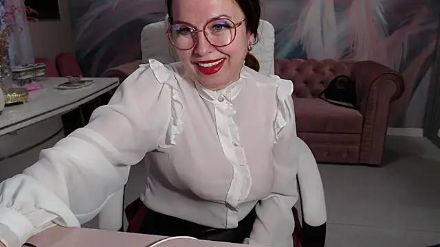 Snapshot of Arisa5000 chatting on February 1, 2:13 pm Arisa5000 online show from February 1, 2:13 pm