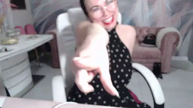 Snapshot of Arisa5000 chatting on February 13, 5:33 pm Arisa5000 online show from February 13, 5:33 pm