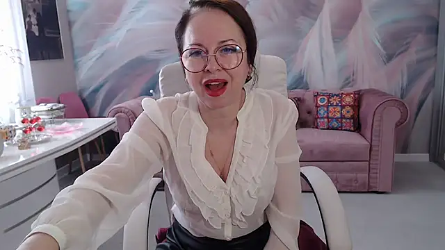 Snapshot of Arisa5000 chatting on March 6, 11:03 am Arisa5000 online show from March 6, 11:03 am